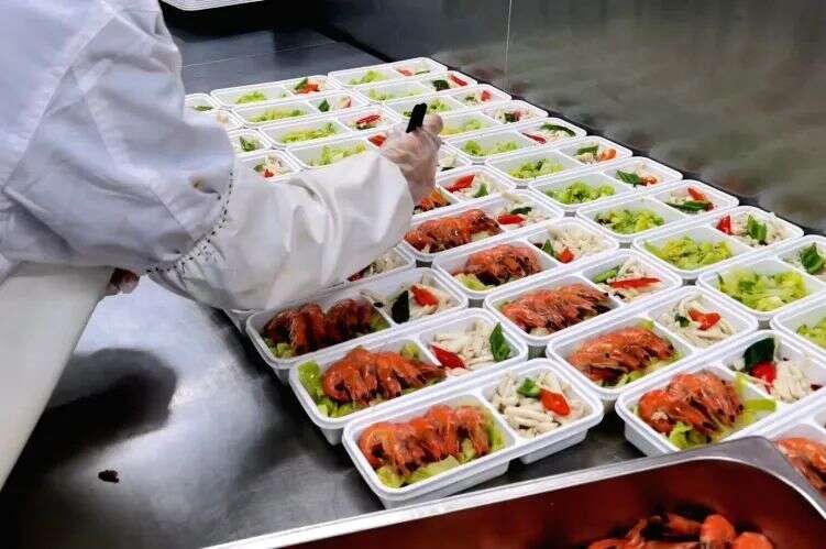 冷链食品高铁盒饭是怎样诞生的