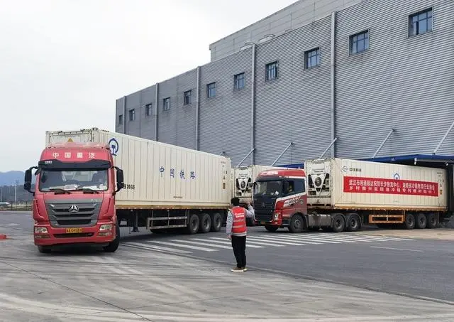 深圳盐田港至长沙北站铁路绿色冷链快车首发