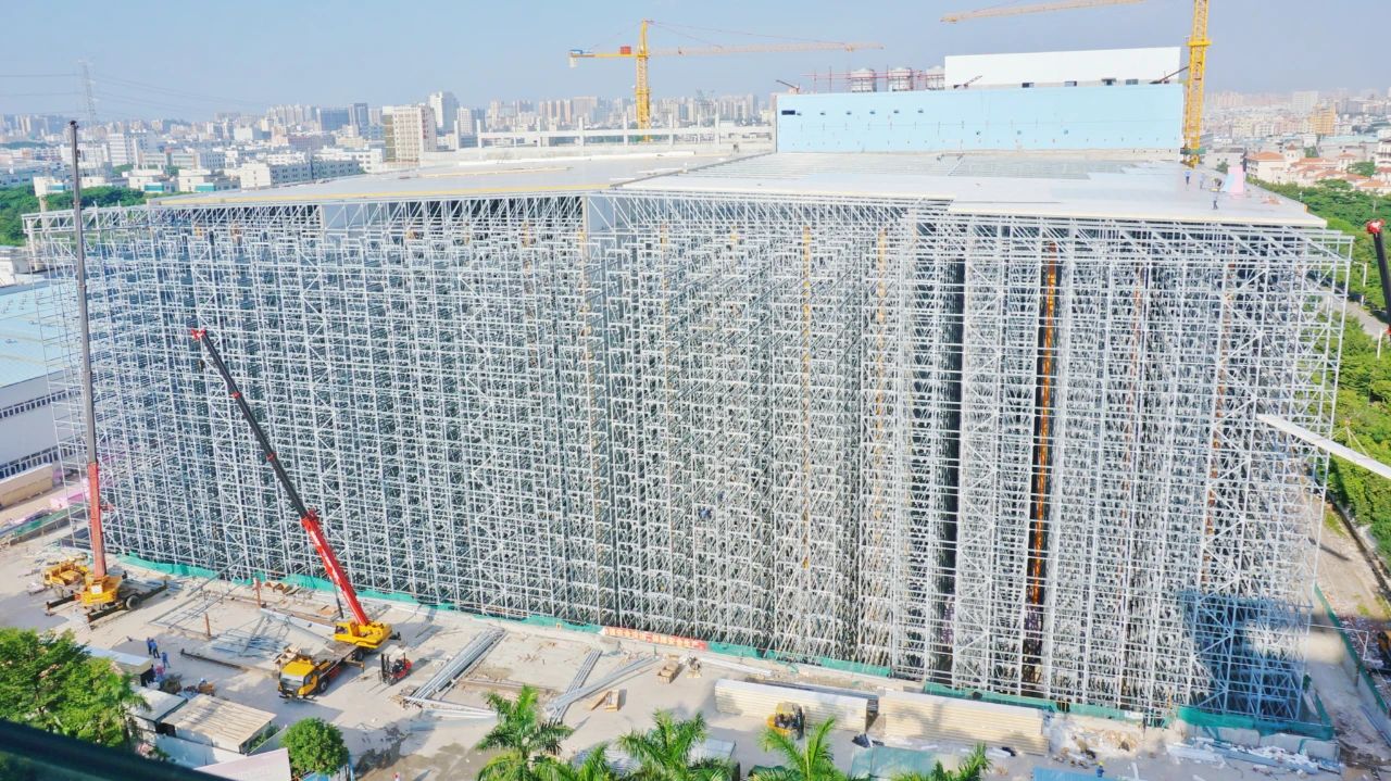 落地即标杆:冷链物流网访问今天国际45米高自动化立体冷库