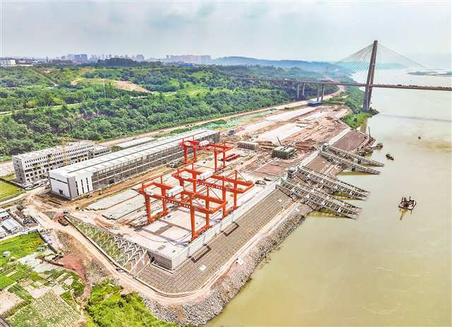 建设重庆枢纽港产业园打造九龙坡