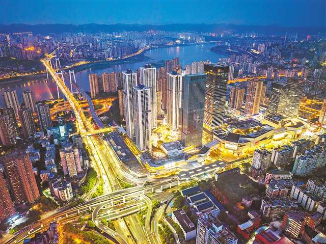 建设重庆枢纽港产业园打造九龙坡