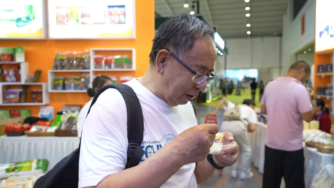 德宏农产品走俏南博会
