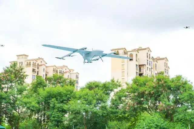 全国首条海岛低空公共物流航线正式启用 比传统货运省时80%