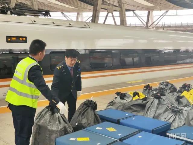 冷链快运、高铁急送……铁路赋能让“双十一”购物体验更加美好